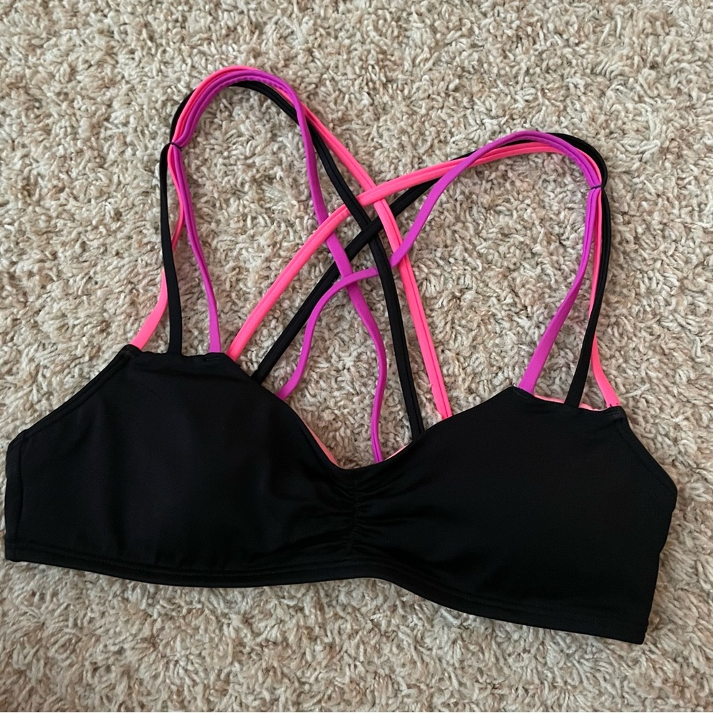Sporty swim top